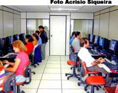 Curso de digitação para servidores