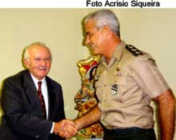 Presidente do TJ recebe visita de comandante