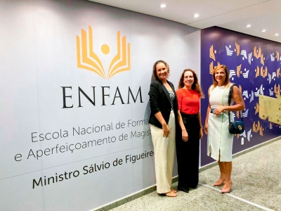Diretora e coordenadoras da Ejuse participam de encontro na Enfam