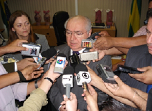 Presidente do TJ recebe do Ministério Público pedido de intervenção em Pirambu