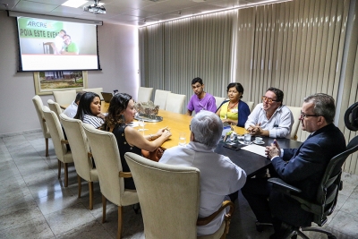 Associação de renais crônicos é recebida no TJSE