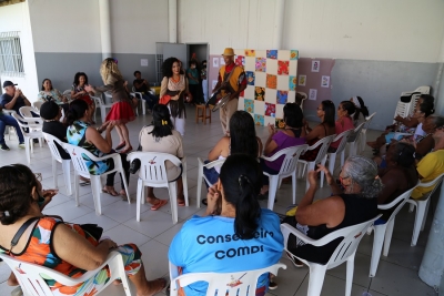 "Cordel do Idoso Esperto" é apresentado no CRAS do Porto Dantas