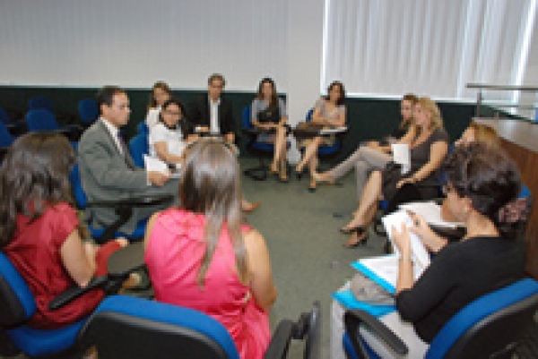 Esmese realiza reunião com magistrados de Sergipe