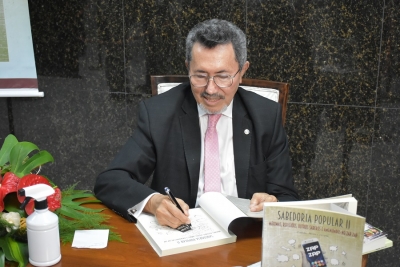 Desembargador Edson Ulisses lança segunda edição do livro Sabedoria Popular II