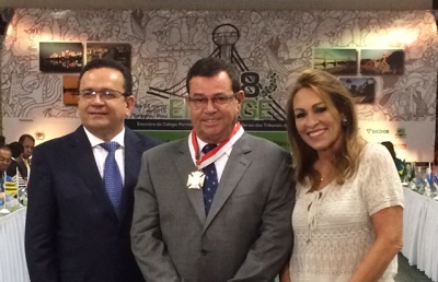 68º Encoge: Presidente do TJSE recebe Medalha do Mérito Des. Décio Antônio Erpen