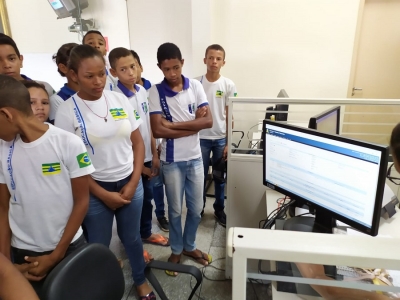 Fórum da Comarca de Itabaianinha recebe visita de alunos da rede municipal de ensino