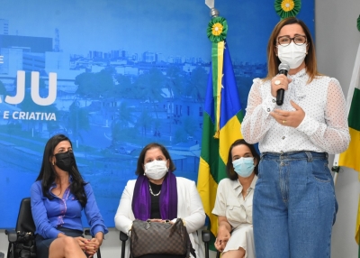 Magistrada prestigia assinatura de Plano de Enfrentamento à violência contra a mulher