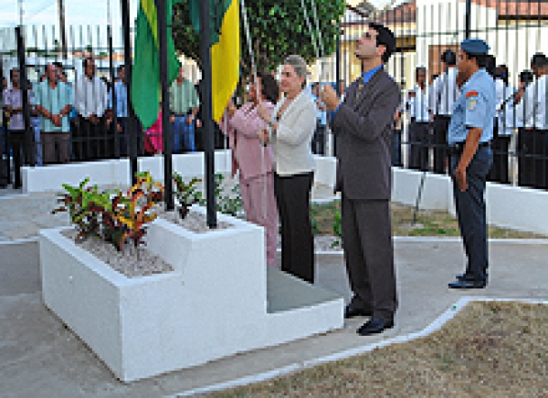 TJ encerra 2006 com 41 inaugurações