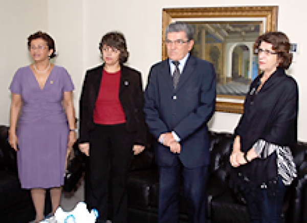 Presidente do TJSE recebe Ministra da Secretaria de Políticas para as Mulheres