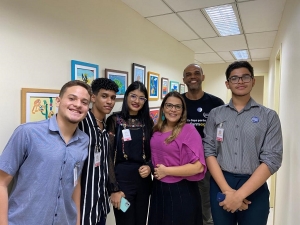 Coordenadora da Infância e Juventude recebe visita de alunos do Atheneu ONU