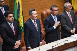 Presidente representa Judiciário na posse do novo Governador