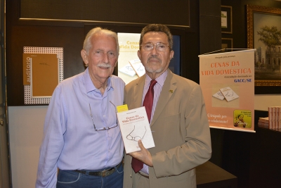 Desembargador Edson Ulisses participa de lançamento de livro no Museu da Gente