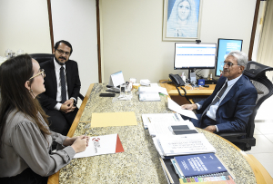 Corregedor-geral realiza investiduras de aprovados no concurso de Notários e Registradores