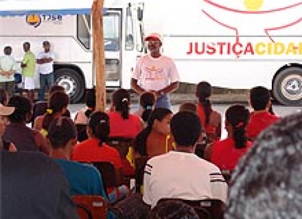 Justiça Cidadã realiza mais de 1.200 atendimentos