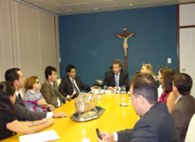 Defensores Públicos se reúnem com Presidente do TJSE
