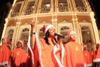 Aracajuanos prestigiam abertura do Natal do Judiciário