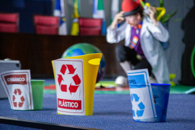 Semana do Meio Ambiente do TJSE inicia com plantio de mudas e espetáculos sobre reciclagem