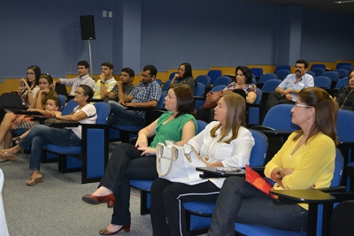 Justiça contra o tabagismo reúne ex-participantes do projeto