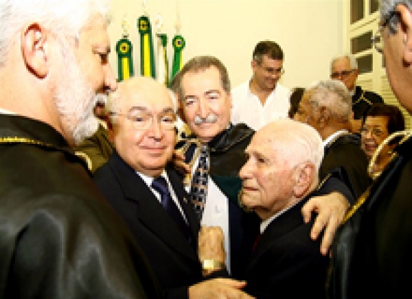Presidente do Tribunal de Justiça participa de homenagem na ASL
