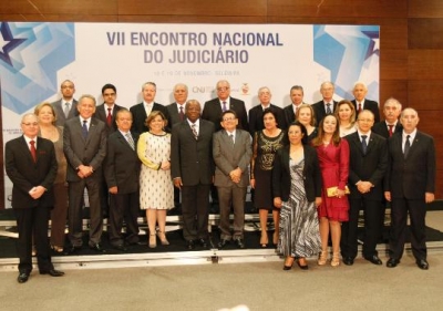 Min. Joaquim Barbosa com presidentes de Tribunais Estaduais