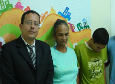 Mãe reencontra em Aracaju filho perdido há quase nove anos