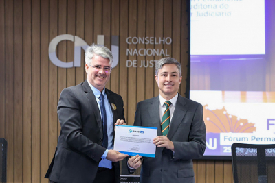 TJSE participa do Fórum Permanente de Auditoria do CNJ e é homenageado por atuação no SIAUDJud