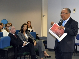 Pós-graduação: concluído módulo sobre Organização do Estado e dos Poderes