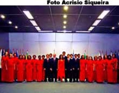 TJ realiza "Concerto Schubert" no Teatro TB