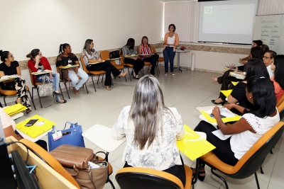 Coordenadoria capacita profissionais da Unidade de Acolhimento para Mulheres em Situação de Violência Doméstica