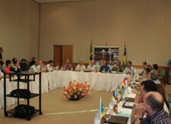 Palestras abrem segundo dia do 46º Encoge