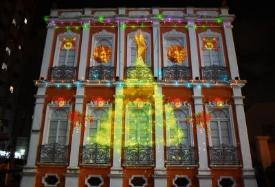 Judiciário se confraterniza com população durante evento natalino