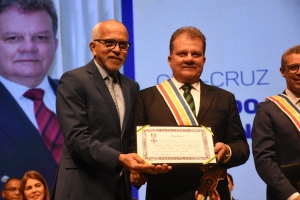 Magistrados do Judiciário Sergipano são homenageados com medalhas de Ordem do Mérito Serigy