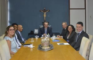 Superintendente da Caixa visita TJSE