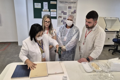 Arquivo Judiciário recebe visita de servidores do Arquivo do MPSE