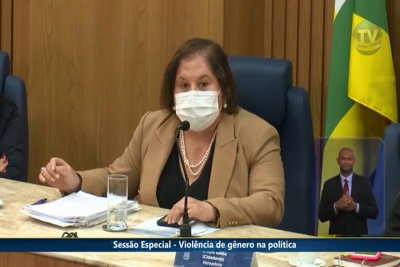 Coordenadora da Mulher do TJSE palestra em Audiência Pública na Câmara Municipal e em evento na SES