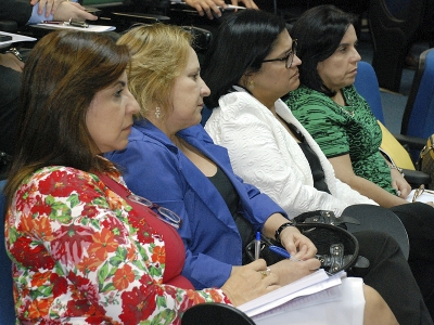 Políticas públicas e mérito do ato administrativo são temas de cursos para magistrados