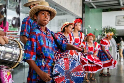 Cidadania: cortejo festeja dia do Folclore no TJSE