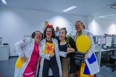 Setembro Amarelo: servidores do Fórum Gumersindo Bessa recebem oficina da alegria