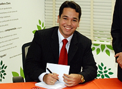 Servidor do TJSE lança O Código de Processo Civil e os Embargos à Execução Fiscal