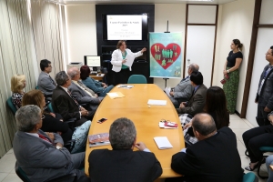 Dia Nacional da Adoção: Juíza da CIJ apresenta campanha a desembargadores