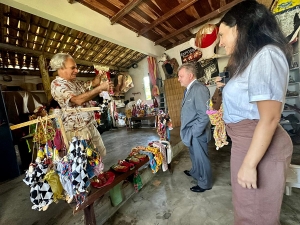 Presidente do TJSE e diretora do Memorial visitam sede do Mamulengo de Cheiroso