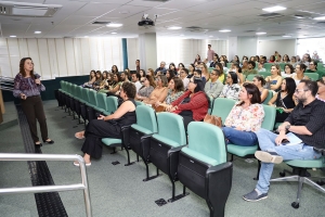 Ejuse: Filósofa Lúcia Helena palestra no Poder Judiciário sergipano