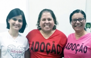 Palestra sobre adoção é ministrada por Juíza para voluntários do Projeto Acalanto