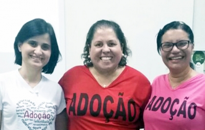 Palestra sobre adoção é ministrada por Juíza para voluntários do Projeto Acalanto