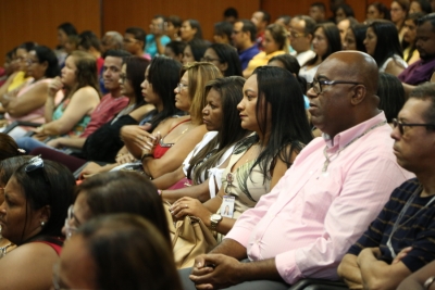 Presidente do TJSE participa de confraternização com servidores terceirizados