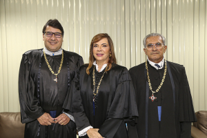 Nova Mesa Diretora do TJSE toma posse sob a presidência da desembargadora Iolanda Guimarães