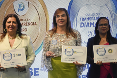 TJSE recebe Selo Diamante em Transparência Pública e Selo Iniciativas Sustentáveis