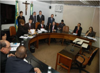 Deputados aprovam Projeto de Lei Complementar do Judiciário