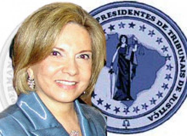 Marilza Maynard é a 1ª mulher da Comissão do Colégio de Presidentes