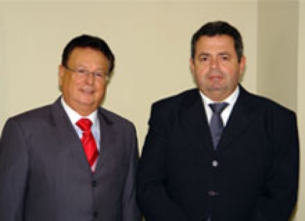 Presidente Roberto Porto recebe representante do TJMG